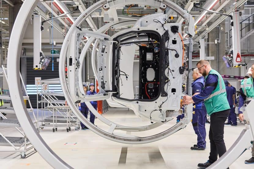 BMW PLANT DEBRECEN iX3 Production
