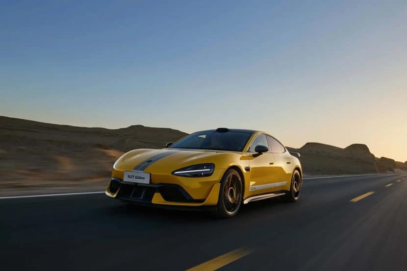 Xiaomi Recruits BMW Veterans as It Plans European EV R&D Center in Munich