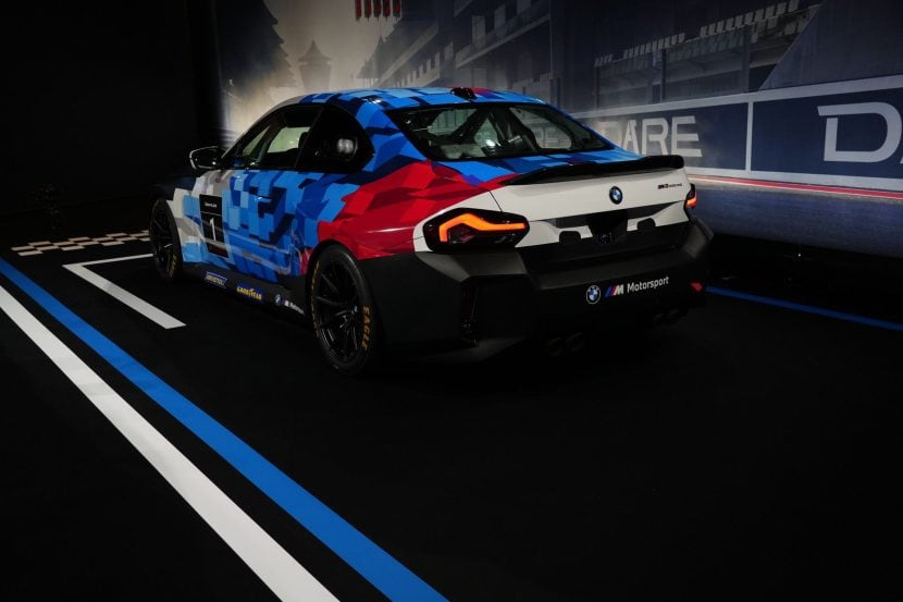 BMW M2 RACING 2025 03