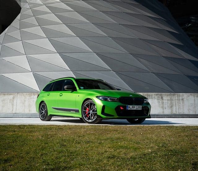 BMW M340i Touring In Frozen Tampa Bay Green Stands Out