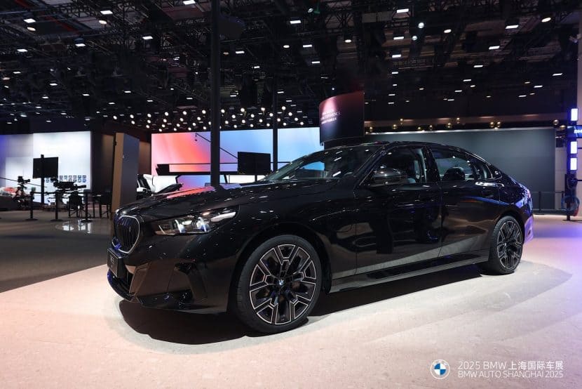 BMW I5 LONG WHEELBASE 10