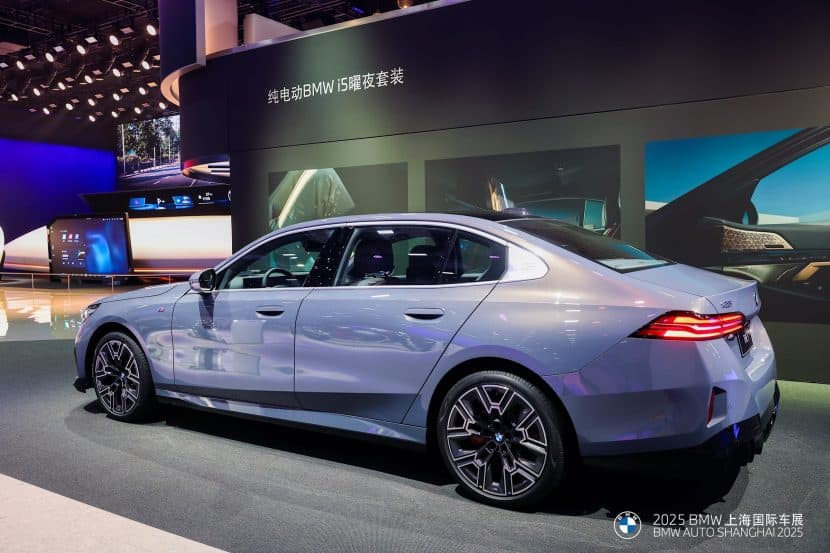 Stretched BMW 5 Series Displayed At Auto Shanghai