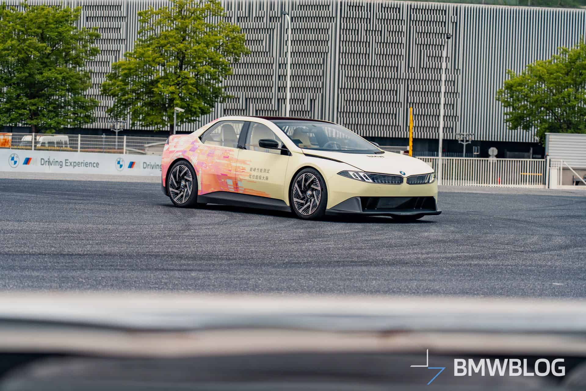 BMW VISION DRIVING EXPERIENCE VDX 04