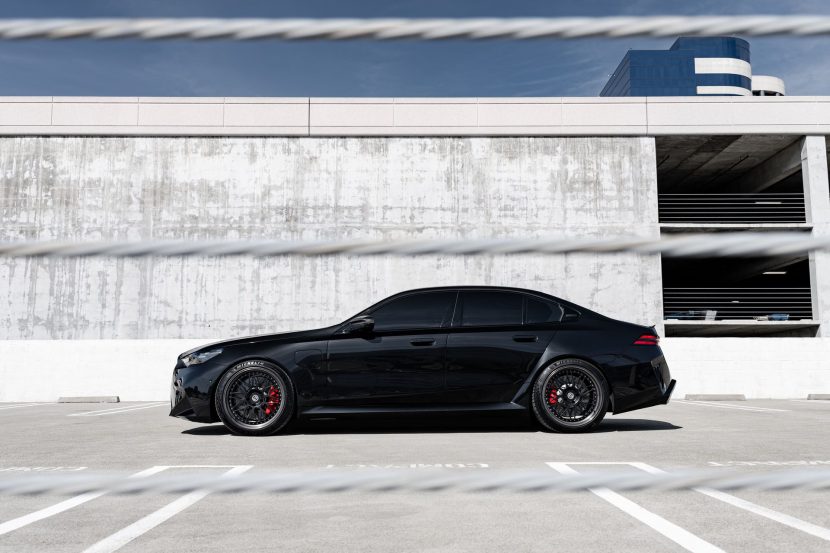 G90 BMW M5 HRE WHEELS 03