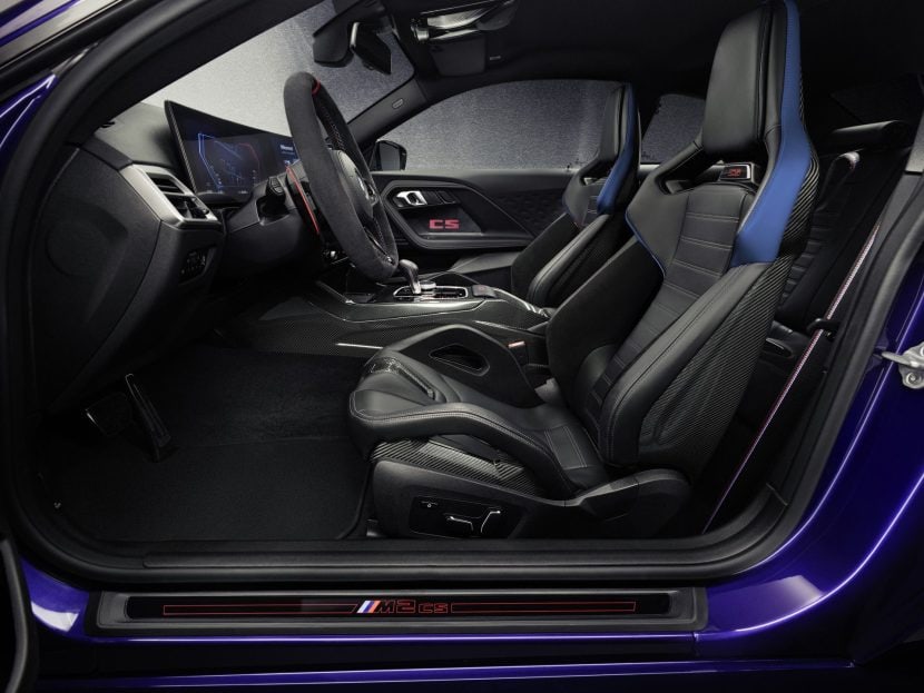 BMW M2 CS G87 32