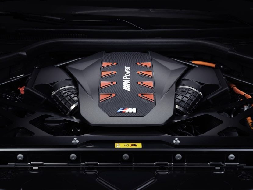 The BMW S68 engine in the BMW XM