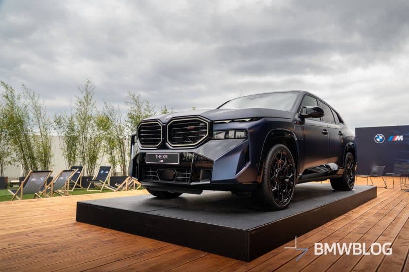 2026 BMW XM FACELIFT FROZEN TANZANITE BLUE presentation