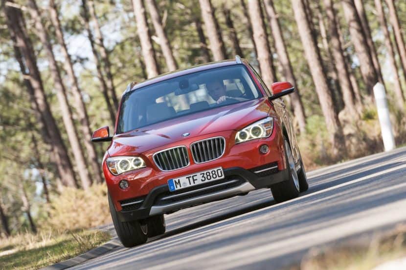 E84 BMW X1 ON THE ROAD 00