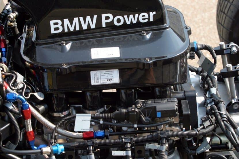 BMW FORMULA USA 00 BMW FORMULA Engine