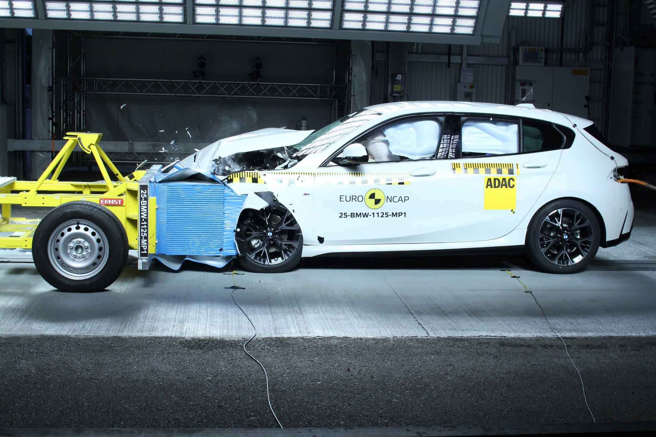 2025 BMW 1 SERIES IN EURO NCAP CRASH TEST 7
