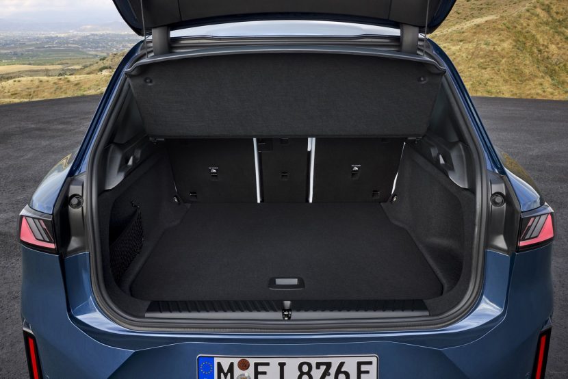 2026 BMW IX3 has 580 liters of cargo space