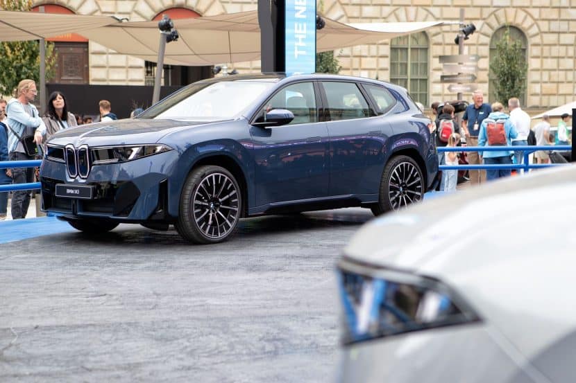 NEUE KLASSE BMW IX3 MUNICH in Ocean Wave Blue