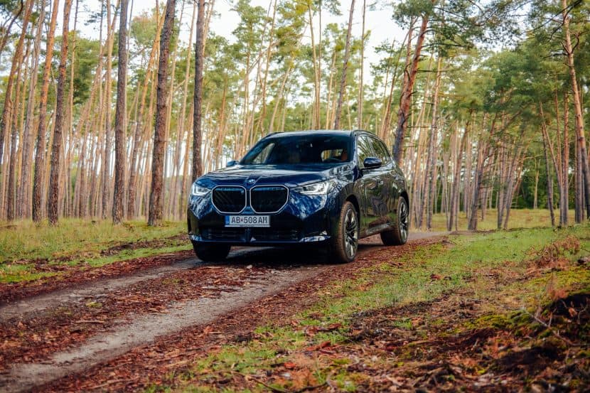 2025 BMW X3 40d Shines in Tanzanite Blue, the Diesel America Won’t Get