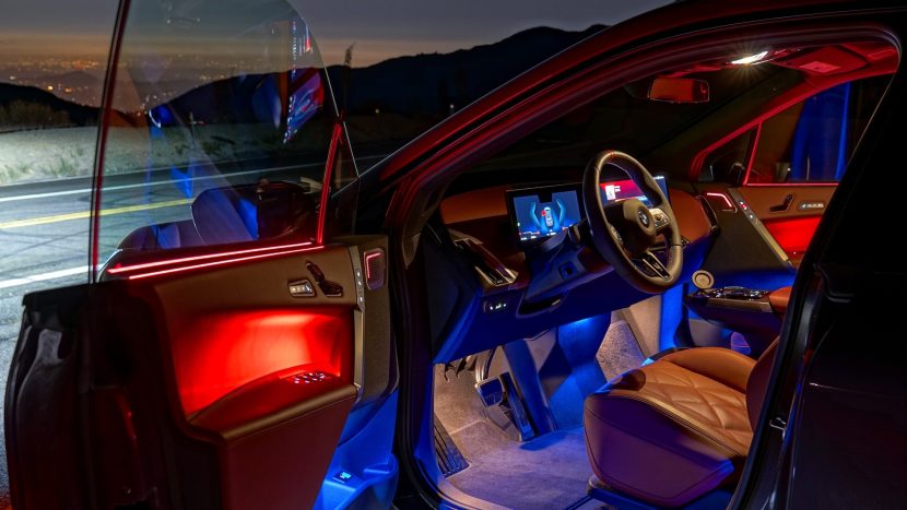 2026 BMW IX M70 REVIEW interior