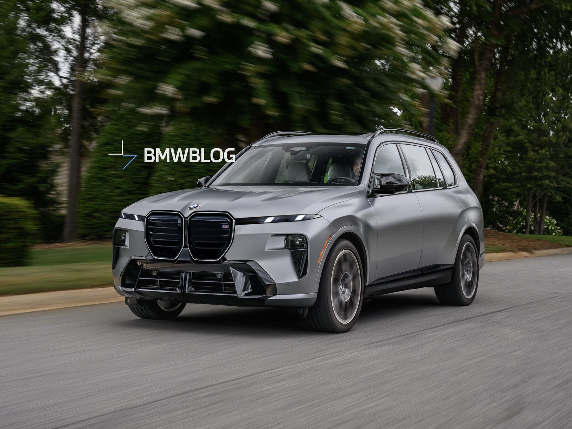 2027 BMW X7 G67 rendering with split headlights and redesigned kidney grilles