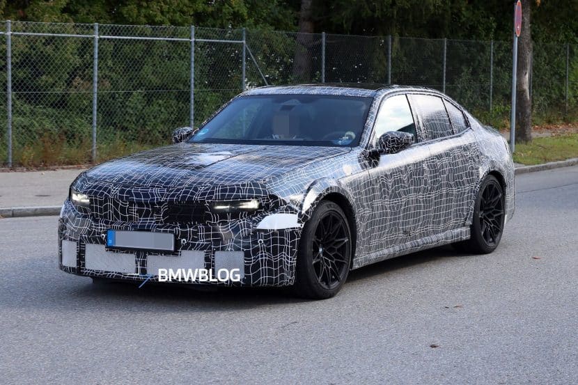 2028 BMW M3 G84 SPY PHOTOS showing the front end