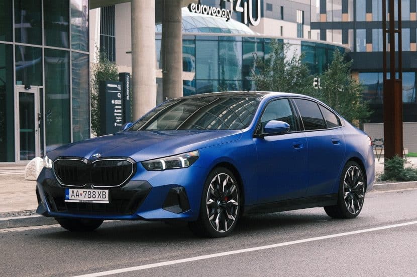 Six-Cylinder BMW 5 Series Diesel Poses With Individual Upgrades