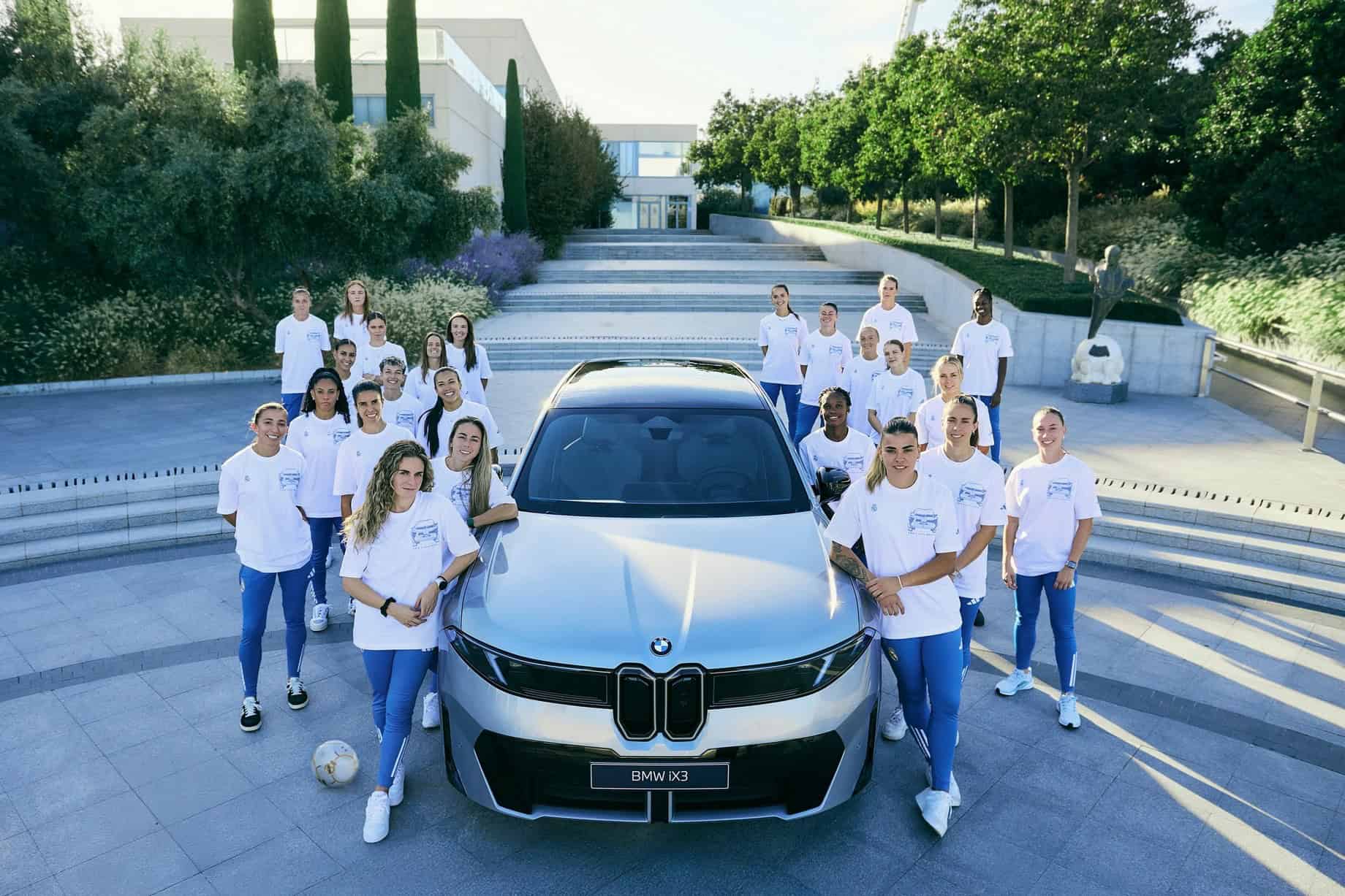NEW BMW CARS FOR REAL MADRID'S WOMEN'S FOOTBALL TEAM 1