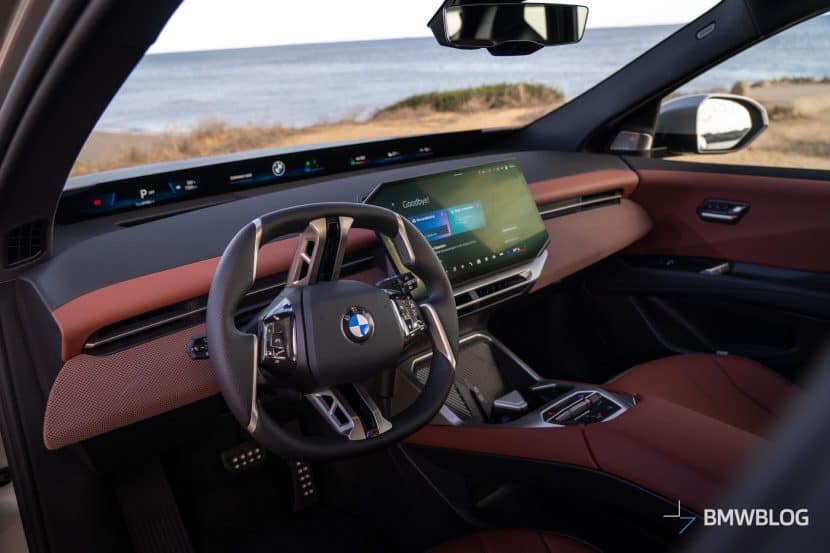 2025 BMW IX3 SPACE SILVER showing the cabin and Panoramic Display