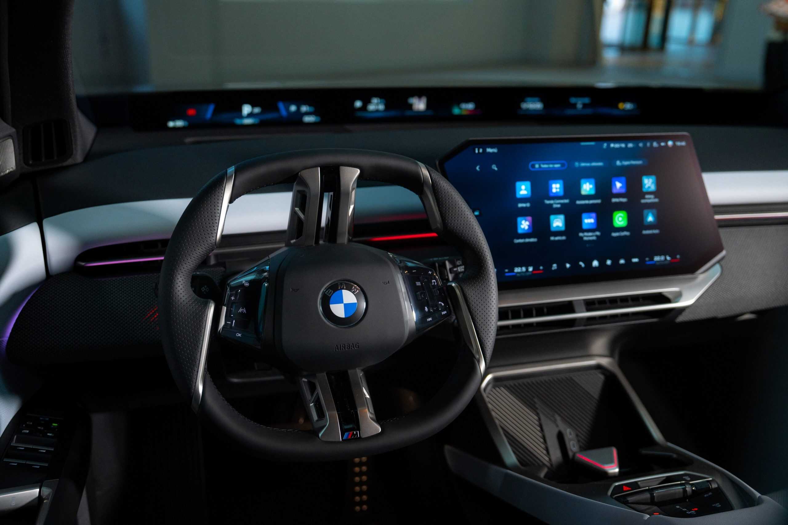 2026 BMW IX3 28