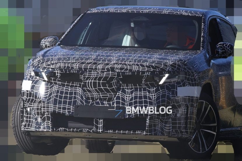 2027 BMW IX4 front-end