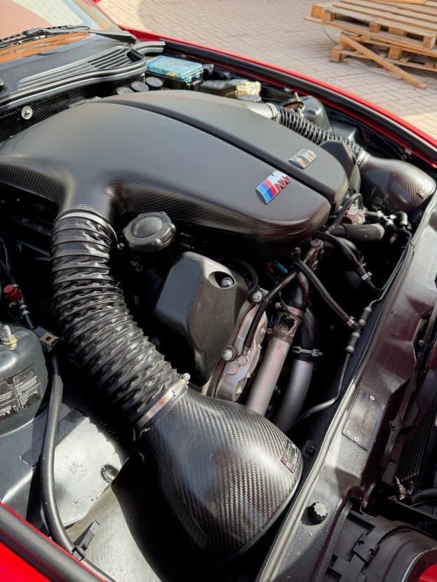 BMW Z1 WITH V10 ENGINE SWAP 10