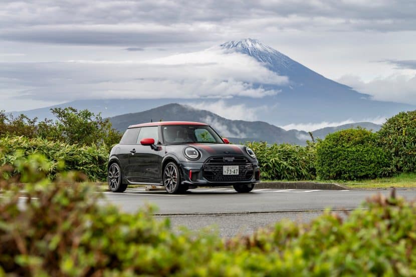 MINI JOHN COOPER WORKS IN JAPAN 14