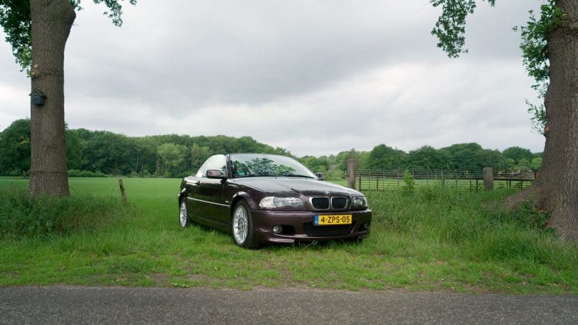 BMW 318I CABRIOLET TOURMALINE VIOLET 02