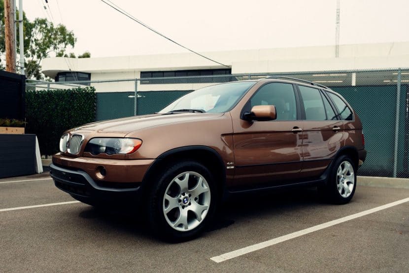 E53 BMW X5 side view at Designworks