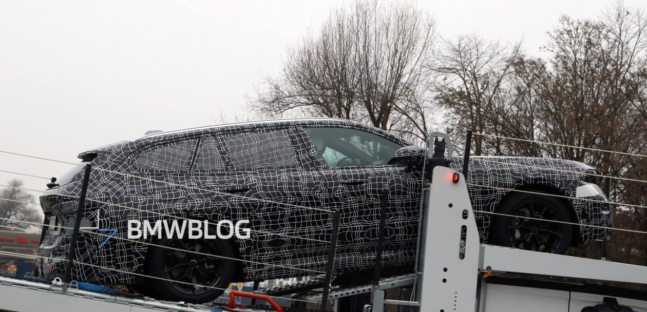 2027 BMW 5 SERIES TOURING FACELIFT 04