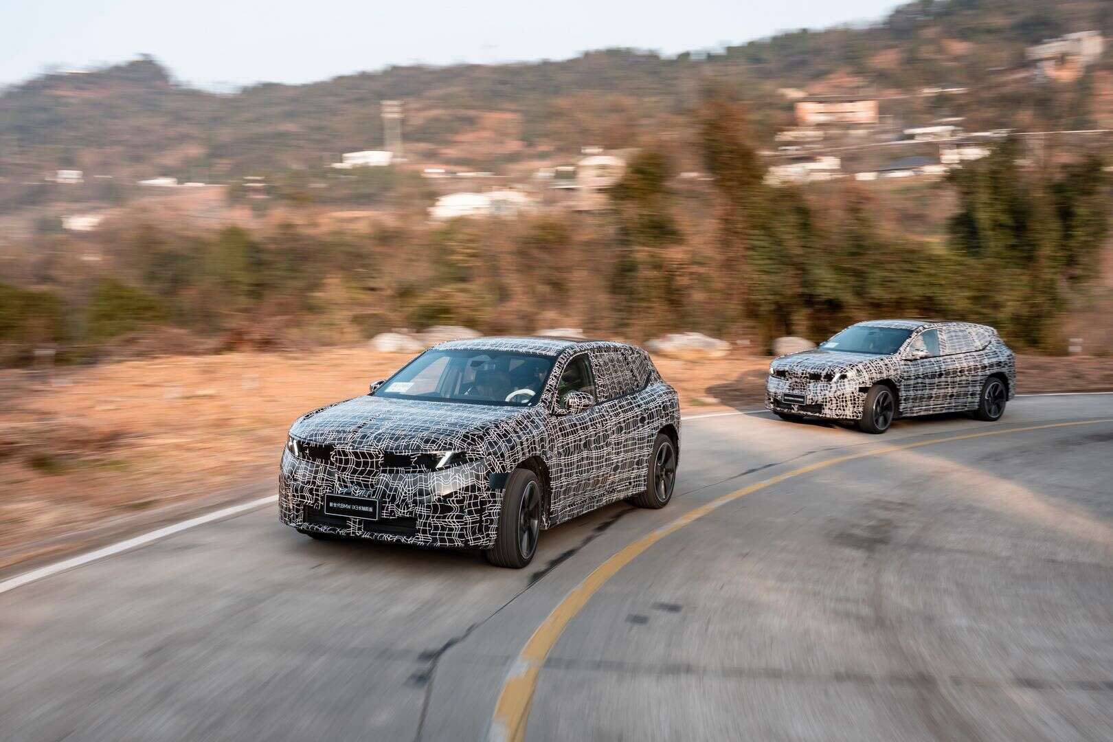 2026 BMW IX3 LONG WHEELBASE PROTOTYPE 7