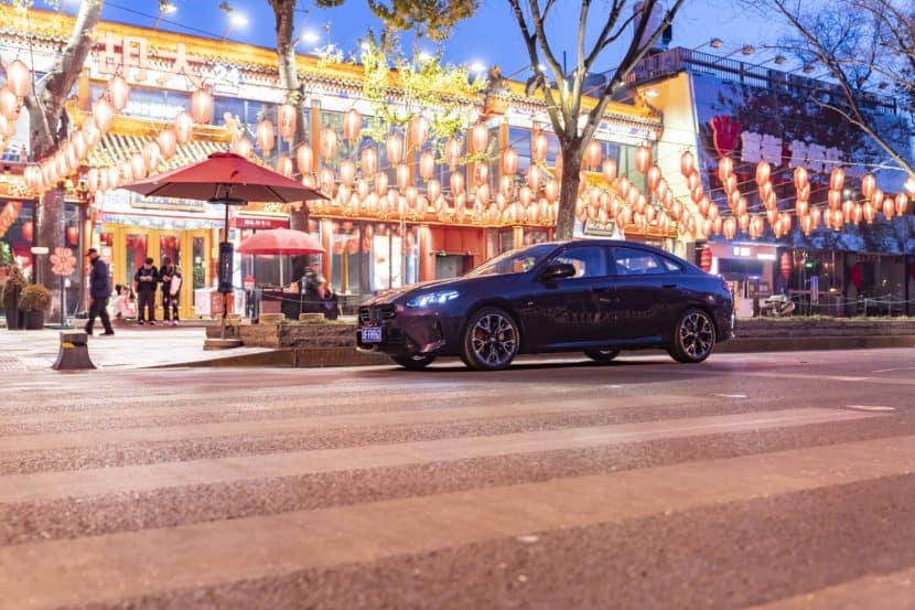 BMW M235L THUNDER NIGHT PURPLE IMAGE 3 BMW M235L THUNDER NIGHT PURPLE IMAGE 3