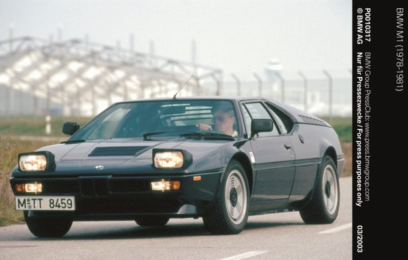 BMW M1 SUPERCAR BMW M1 SUPERCAR