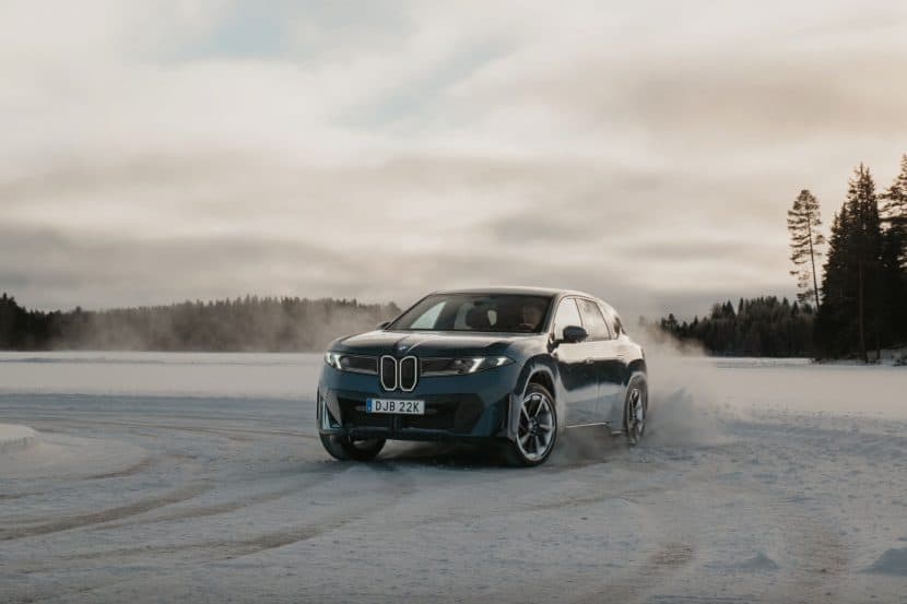 2026 BMW IX3 SNOW DRIVING 58 2026 BMW IX3 SNOW DRIVING 58
