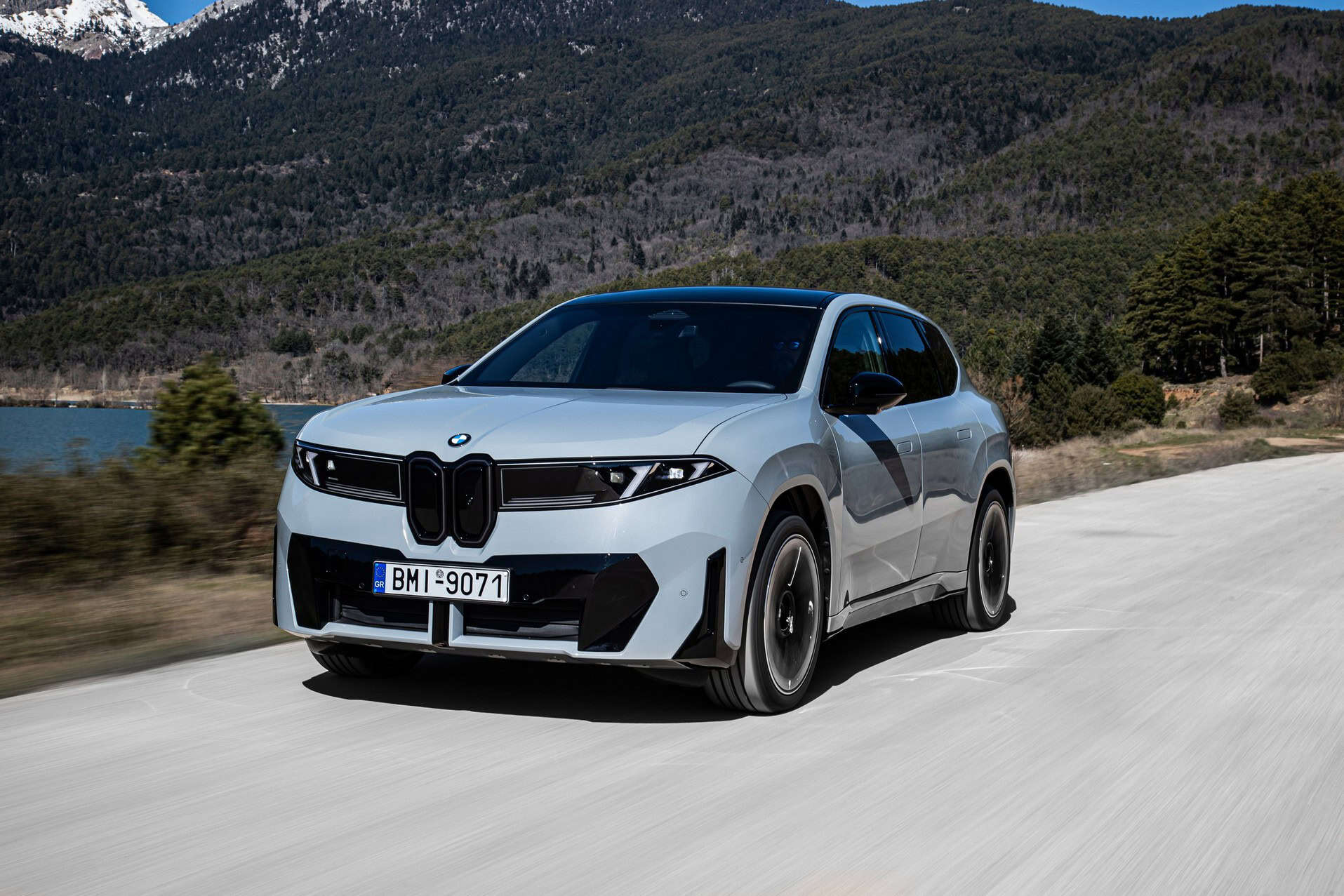 2026 BMW IX3 147