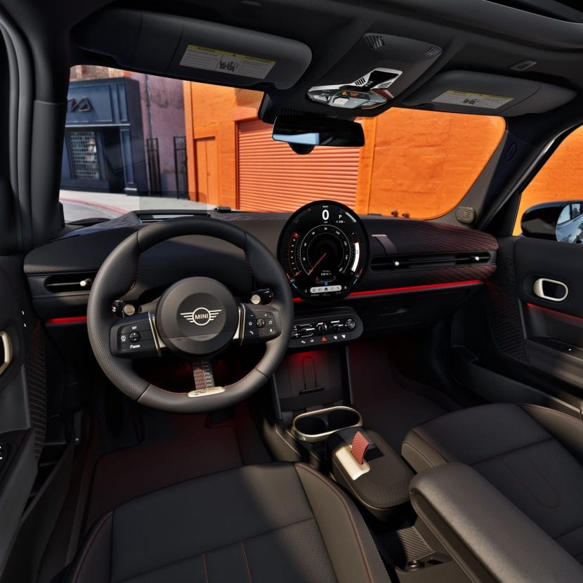 MINI COOPER RED LINE EDITION 01 MINI COOPER RED LINE EDITION 01