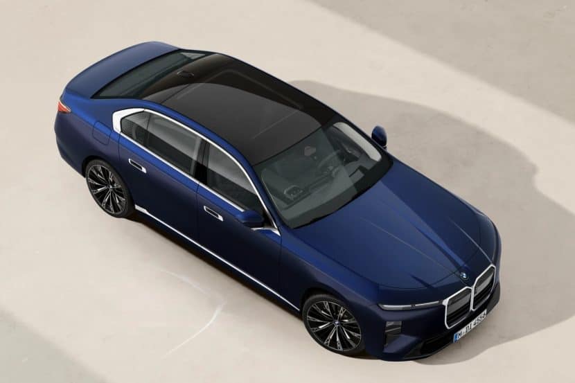 BMW’s New Dual-Finish Paint Costs 14,000 Euros. Here's Why BMW’s New Dual-Finish Paint Costs 14,000 Euros. Here's Why