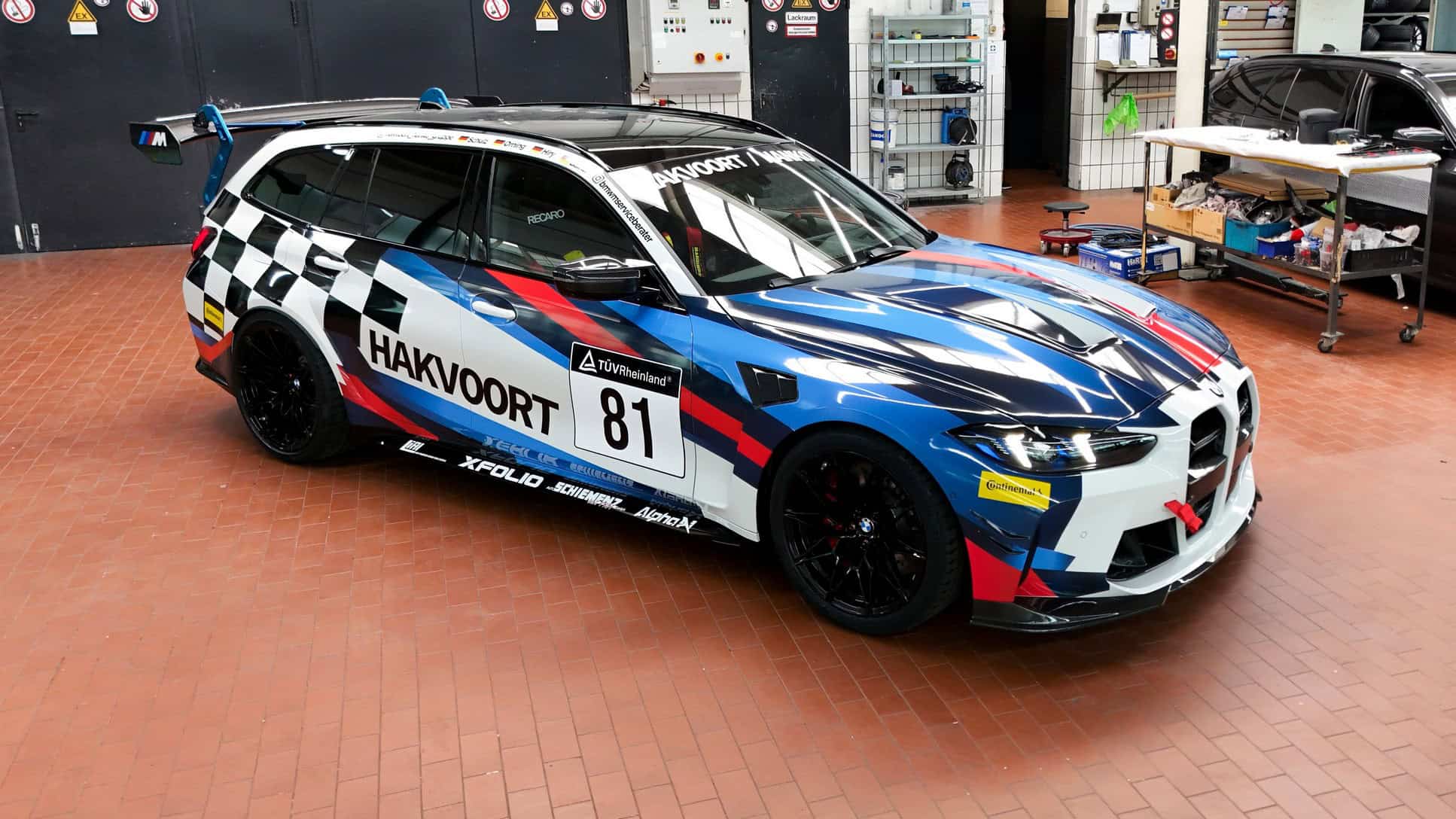 BMW M3 GT3 TOURING 34