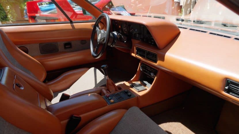 BMW M1 GREY BROWN INTERIOR LEATHER 00
