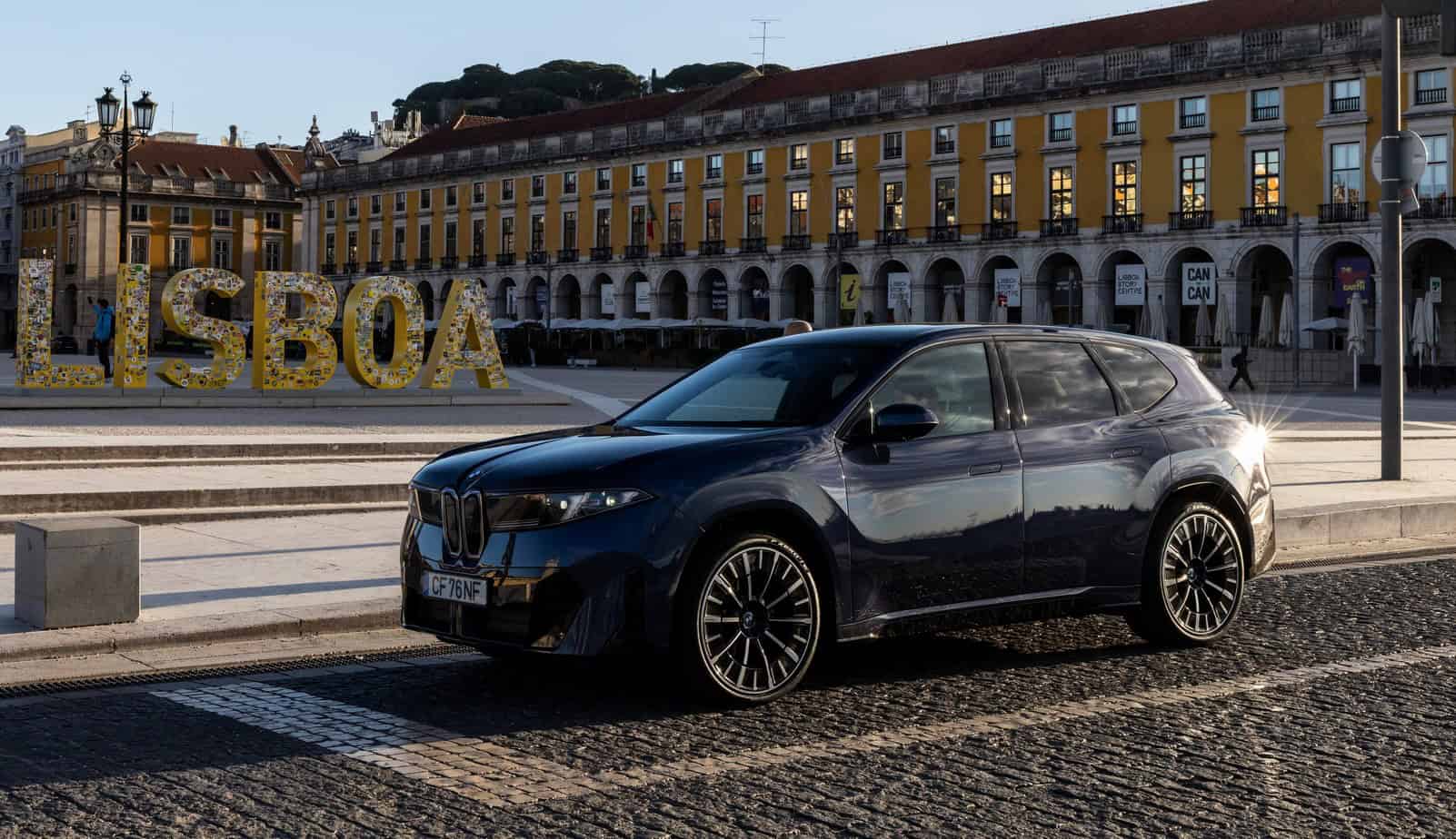 2026 BMW IX3 5