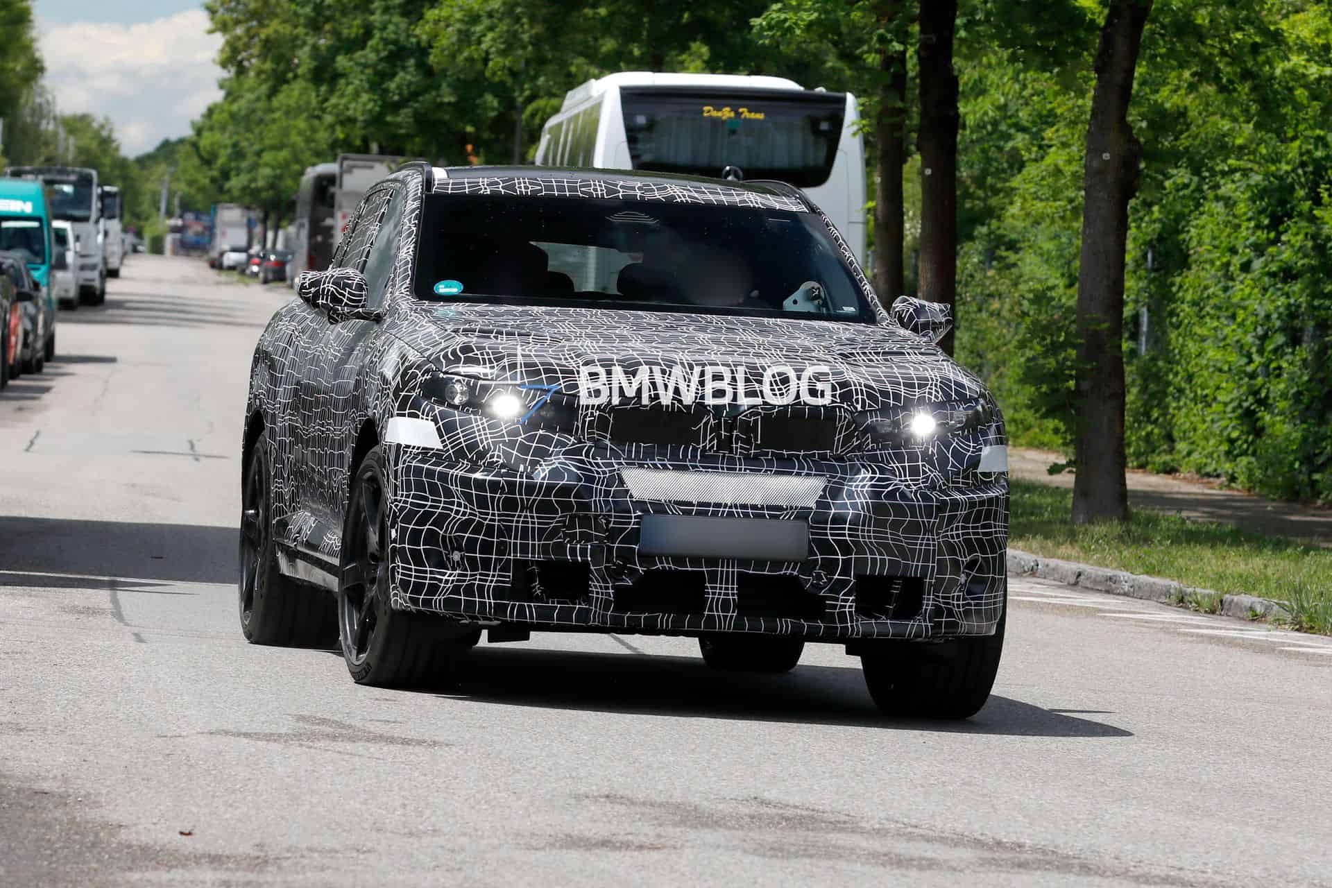 2027 BMW X5M ELECTRIC SUV 11