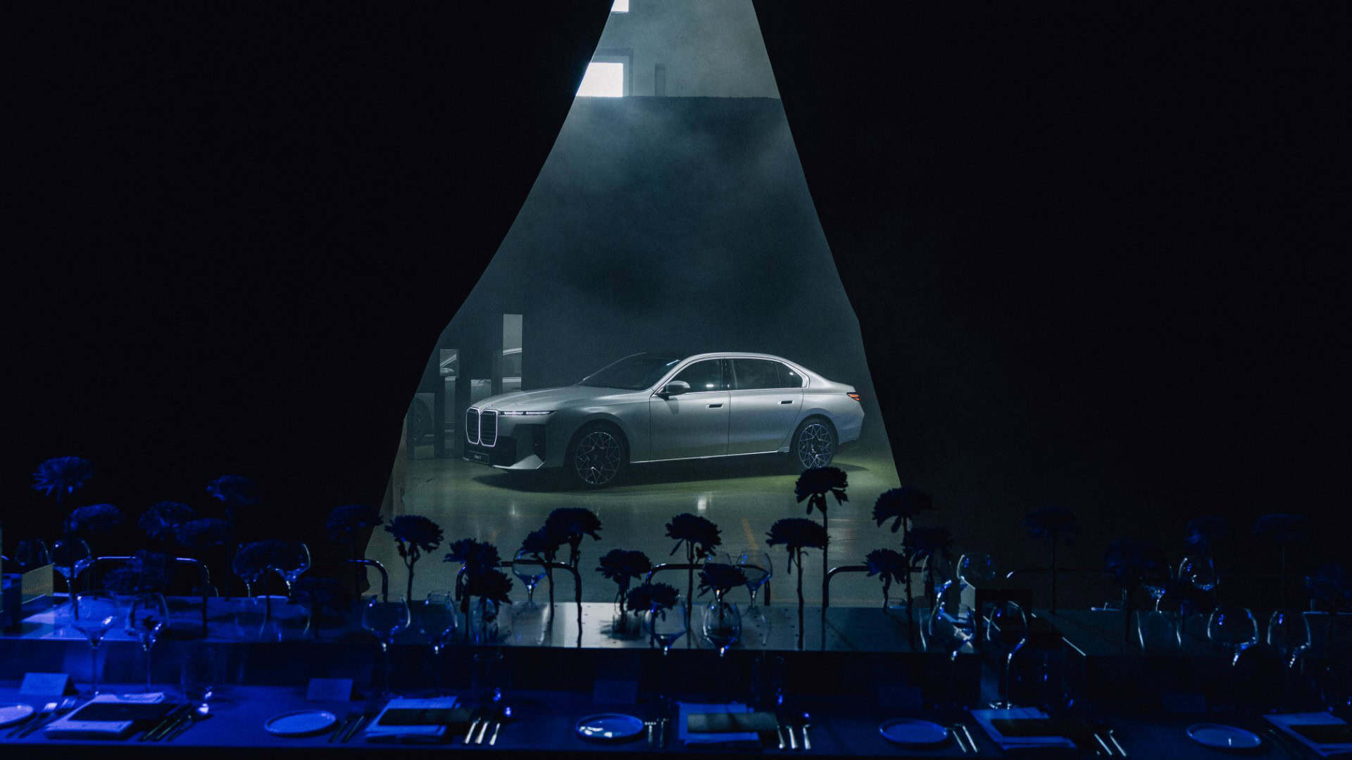 7 SERIES ART BASEL SYMBIOSIS 3