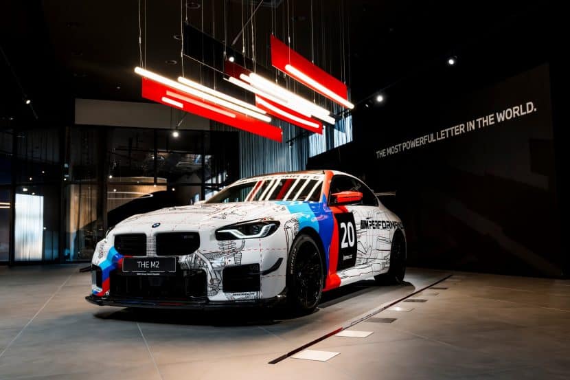 BMW M2 WITH M PERFORMANCE TRACK KIT 6 BMW M2 WITH M PERFORMANCE TRACK KIT 6