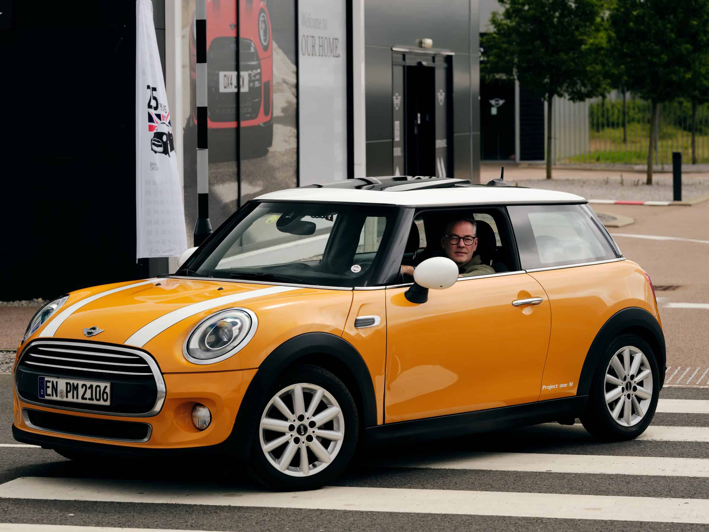 MINI COOPER D WITH ONE MILLION KILOMETERS 2