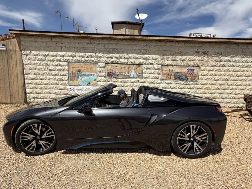 BMW I8 ROADSTER ROAD TRIP 00