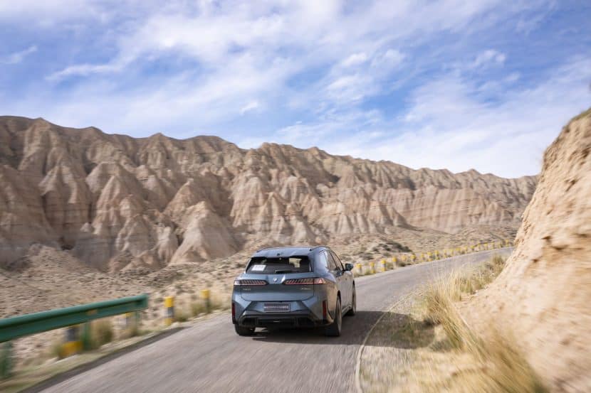 BMW IX3 CHINA RANGE 00