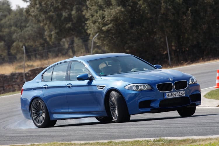 Video: 2012 BMW M5 at Ascari race track