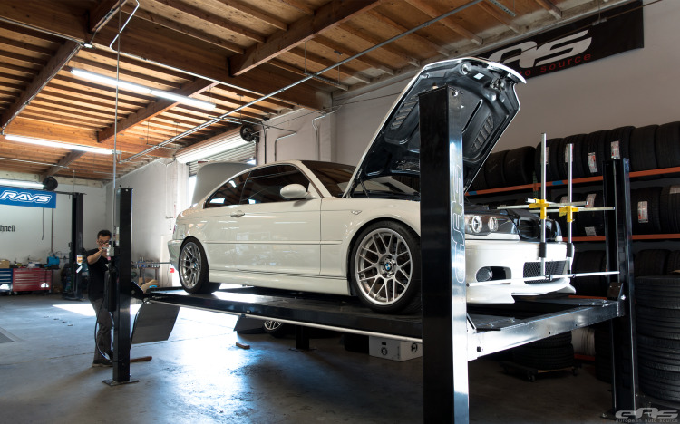Alpine White BMW E46 330Ci Tuning Build