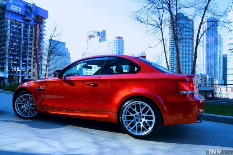 BMWBLOG 1M: Still a head turner