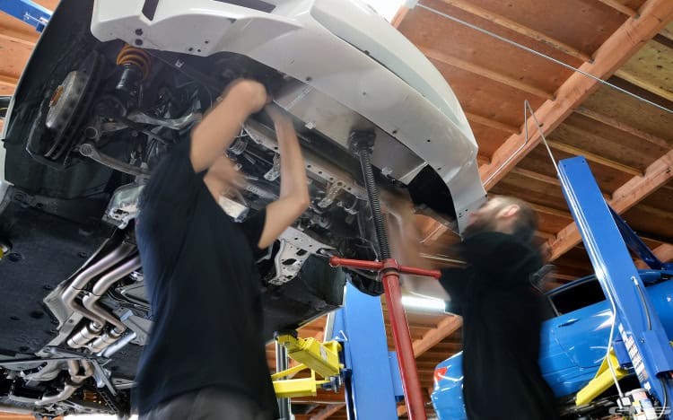 BMW 1M Gets Coilovers And Wheels